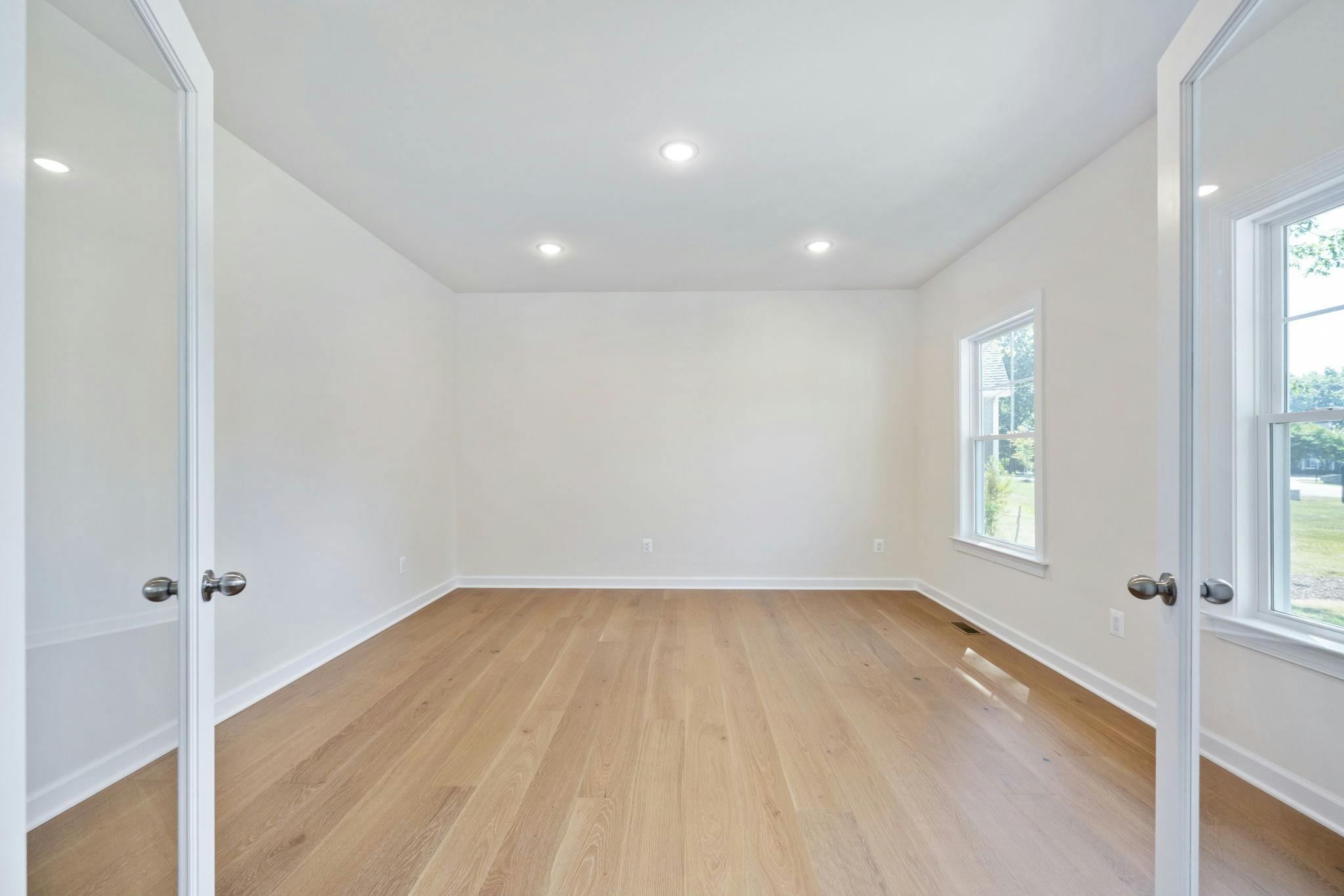 Photo Gallery Image 14