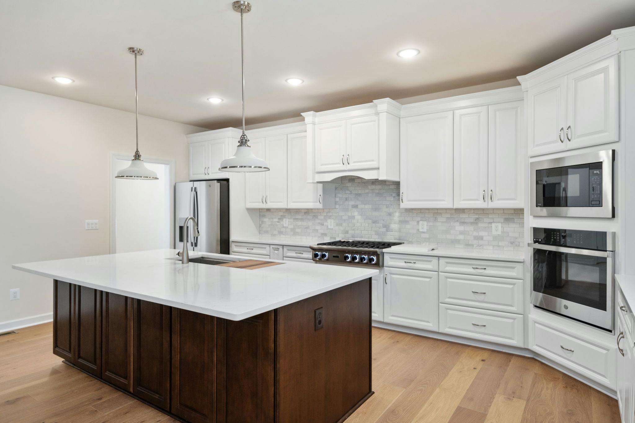 Photo Gallery Image 45