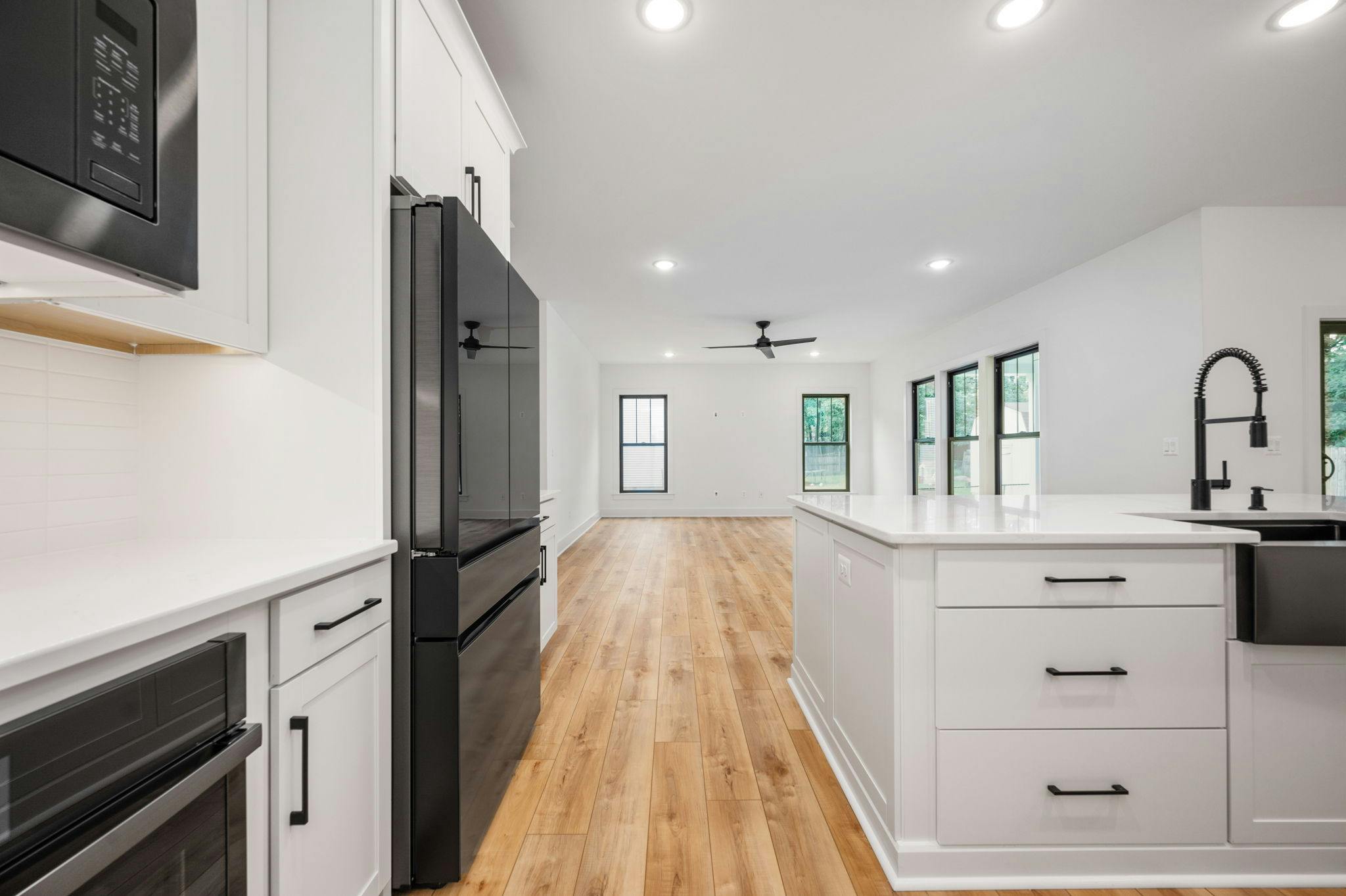 Photo Gallery Image 43