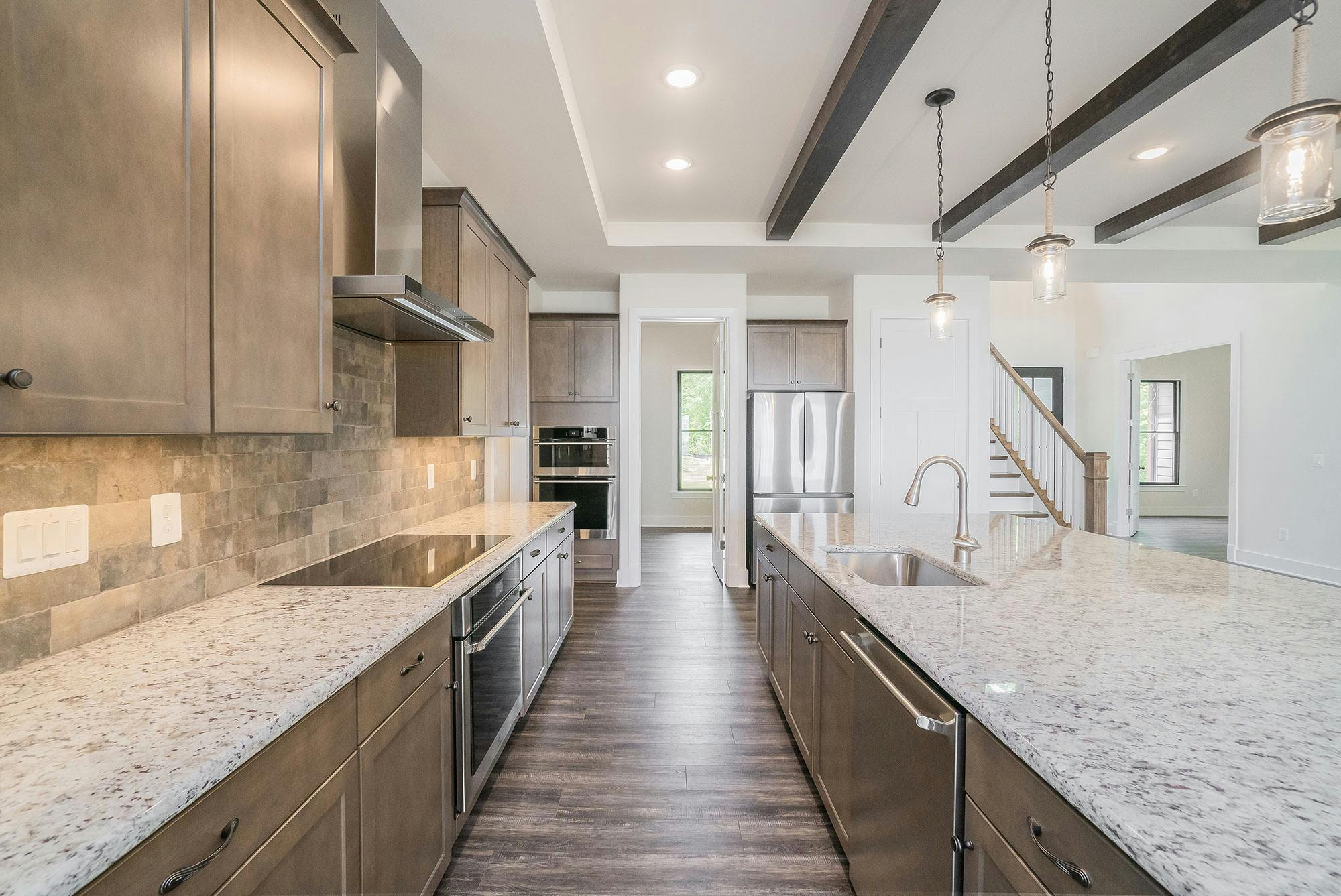 Photo Gallery Image 27