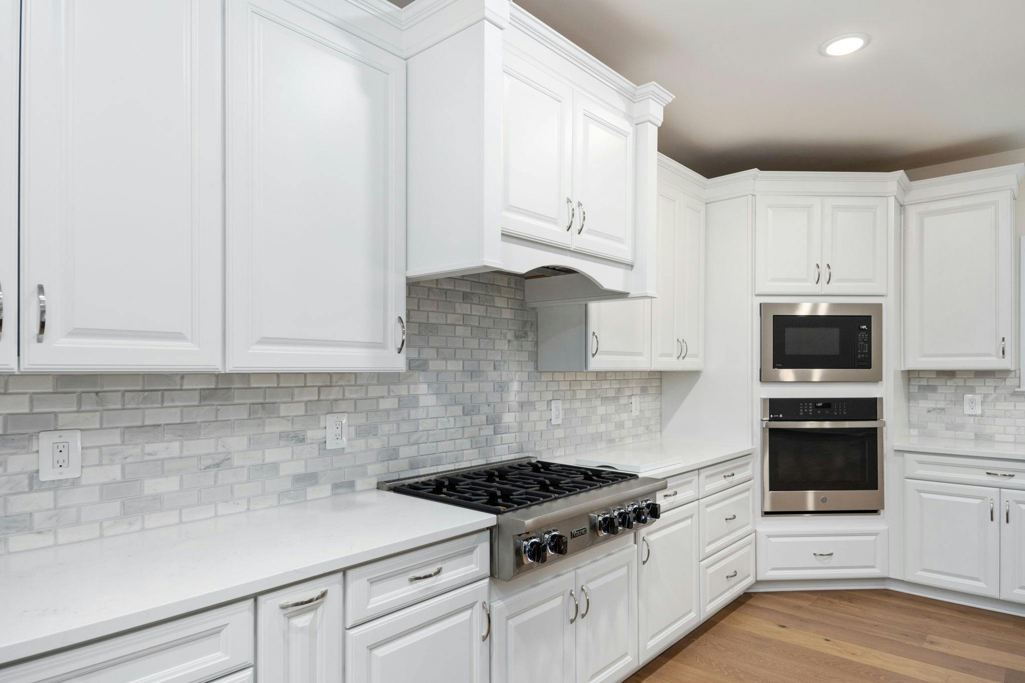 Photo Gallery Image 14