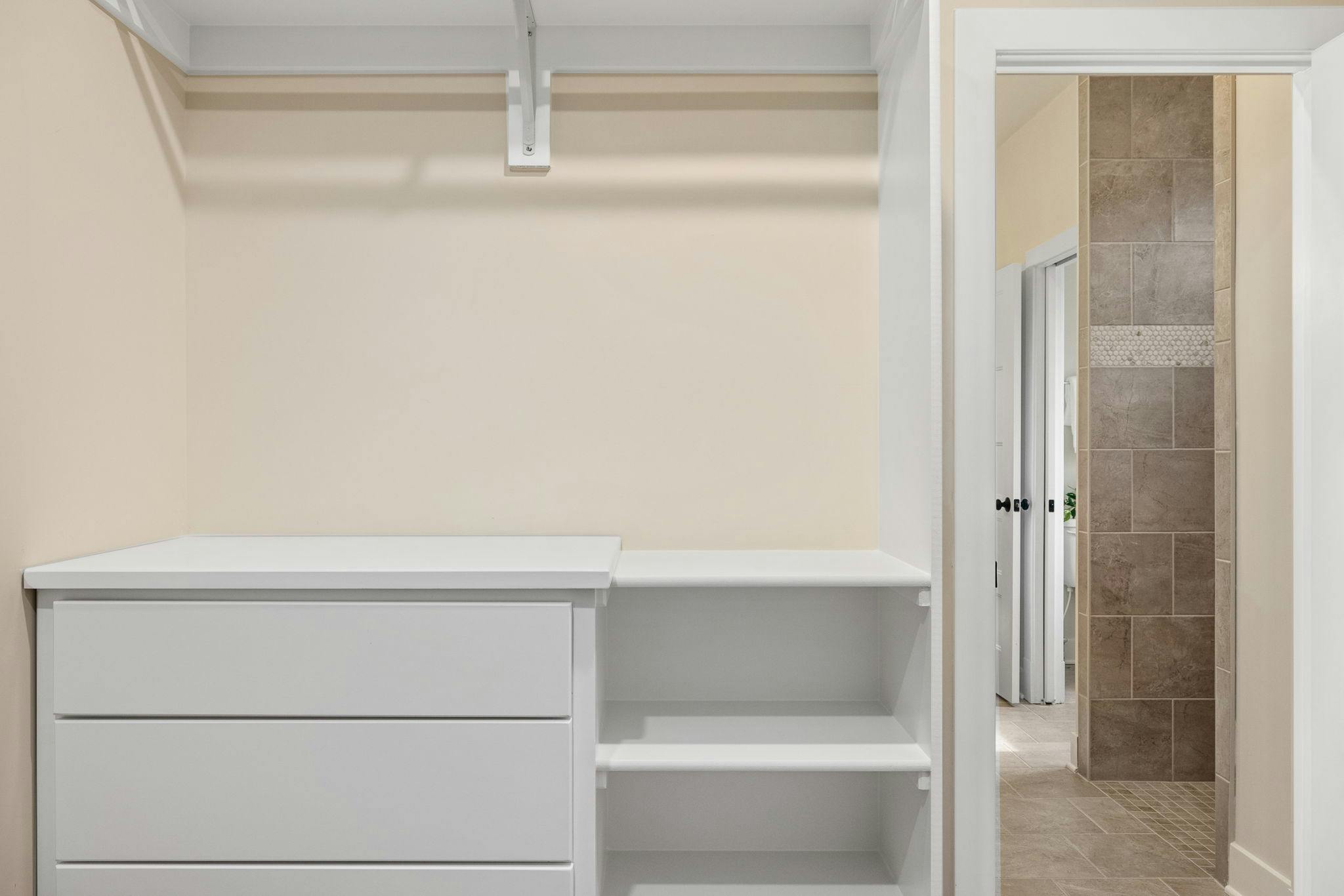 Photo Gallery Image 8