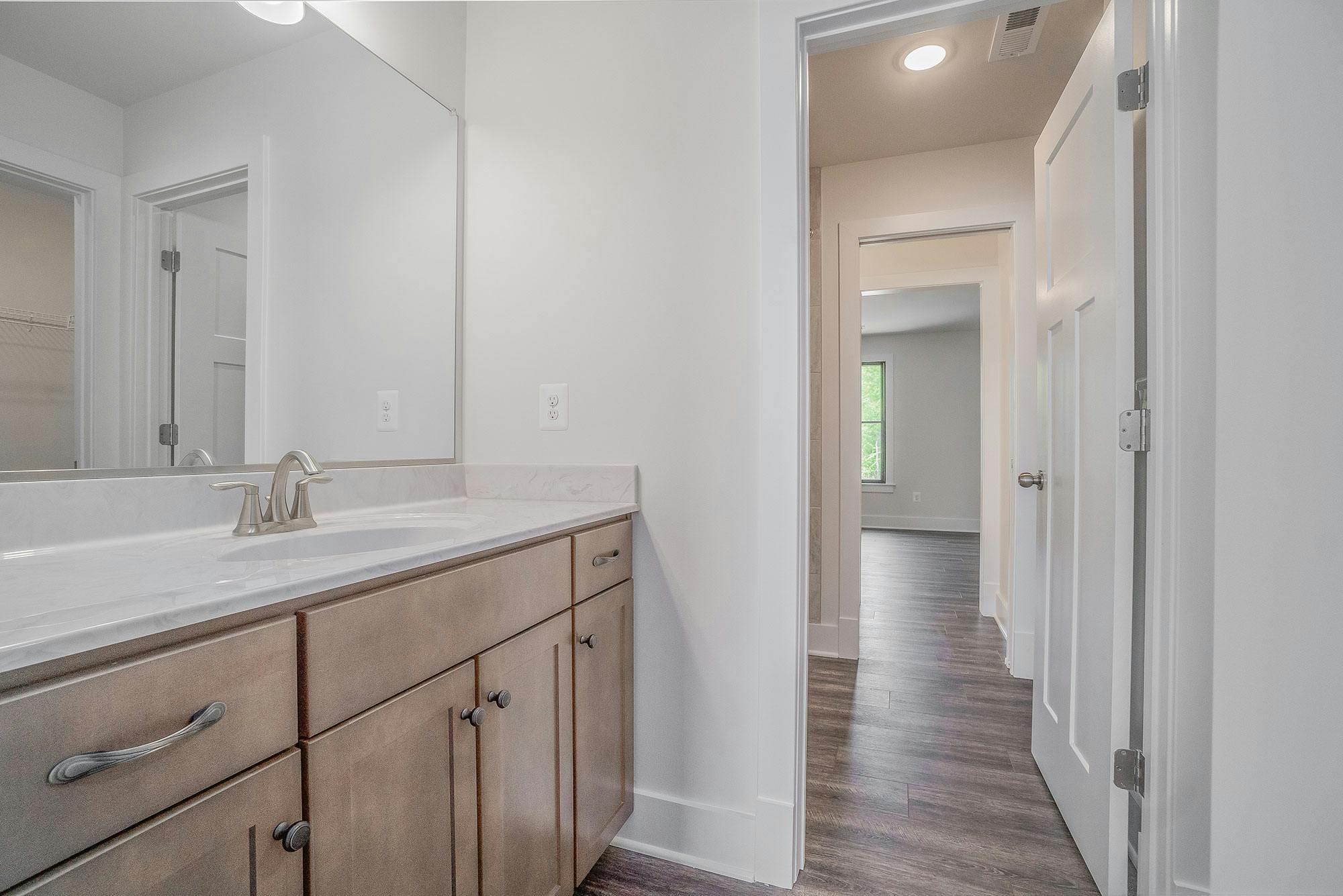 Photo Gallery Image 23