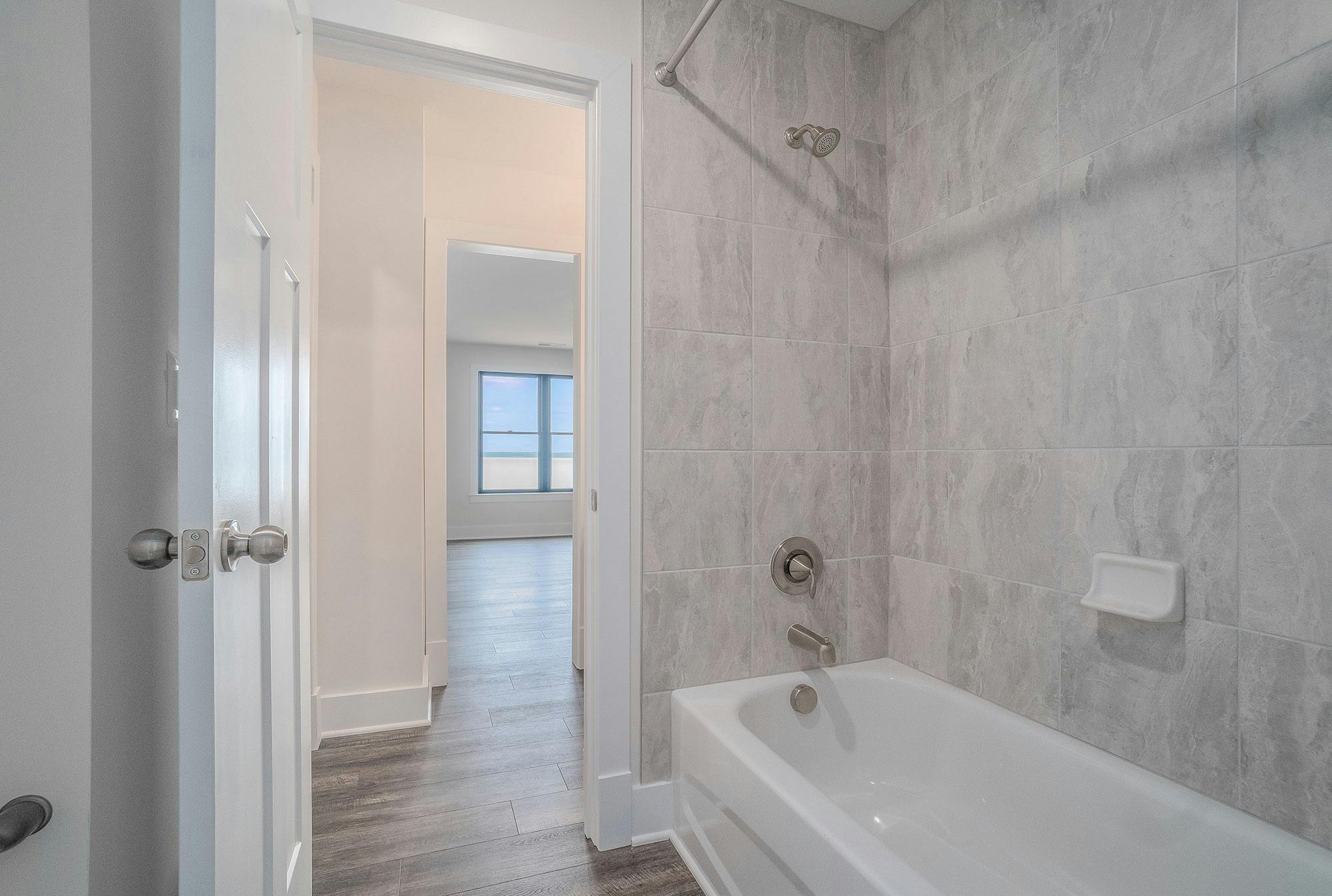 Photo Gallery Image 19