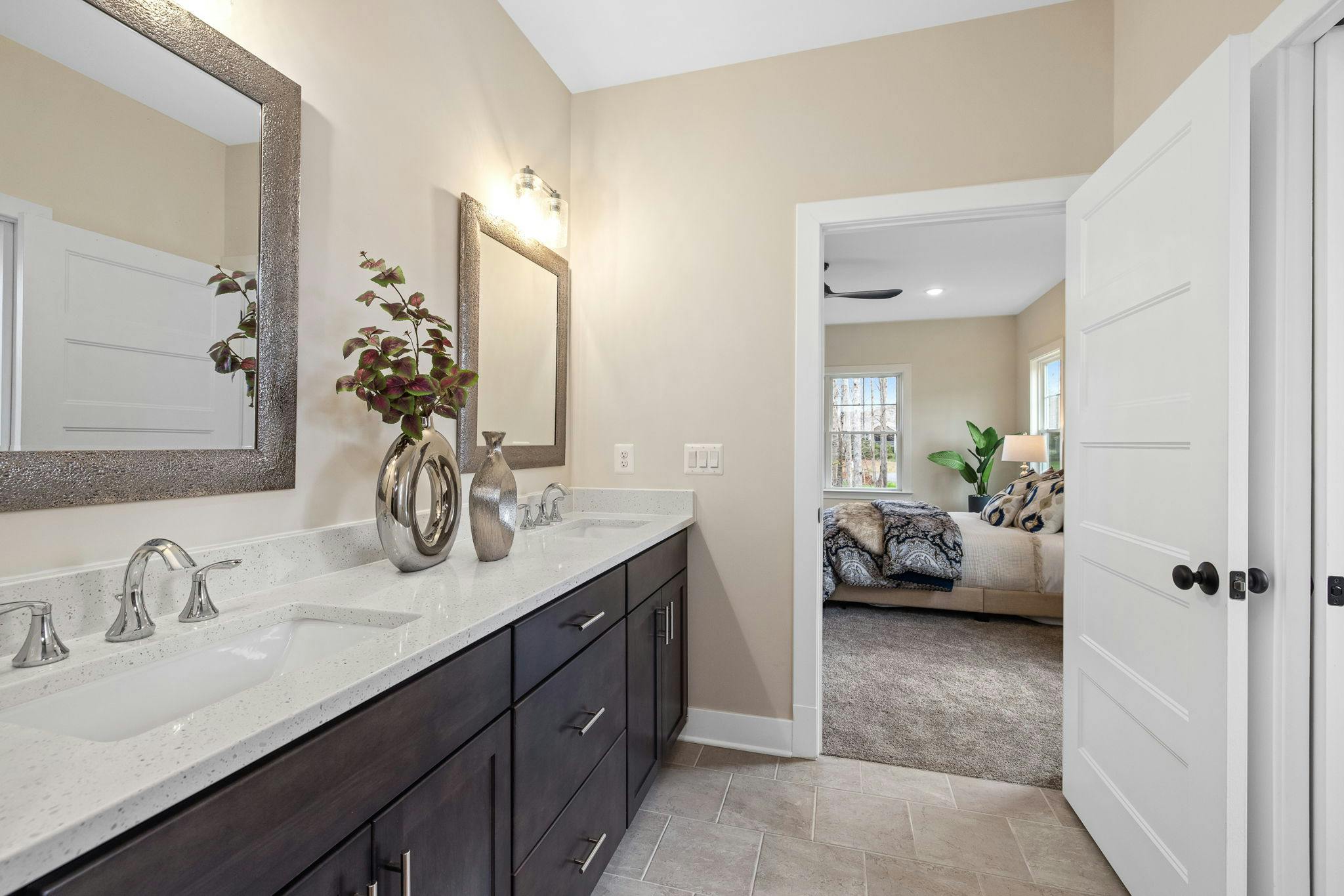 Photo Gallery Image 8