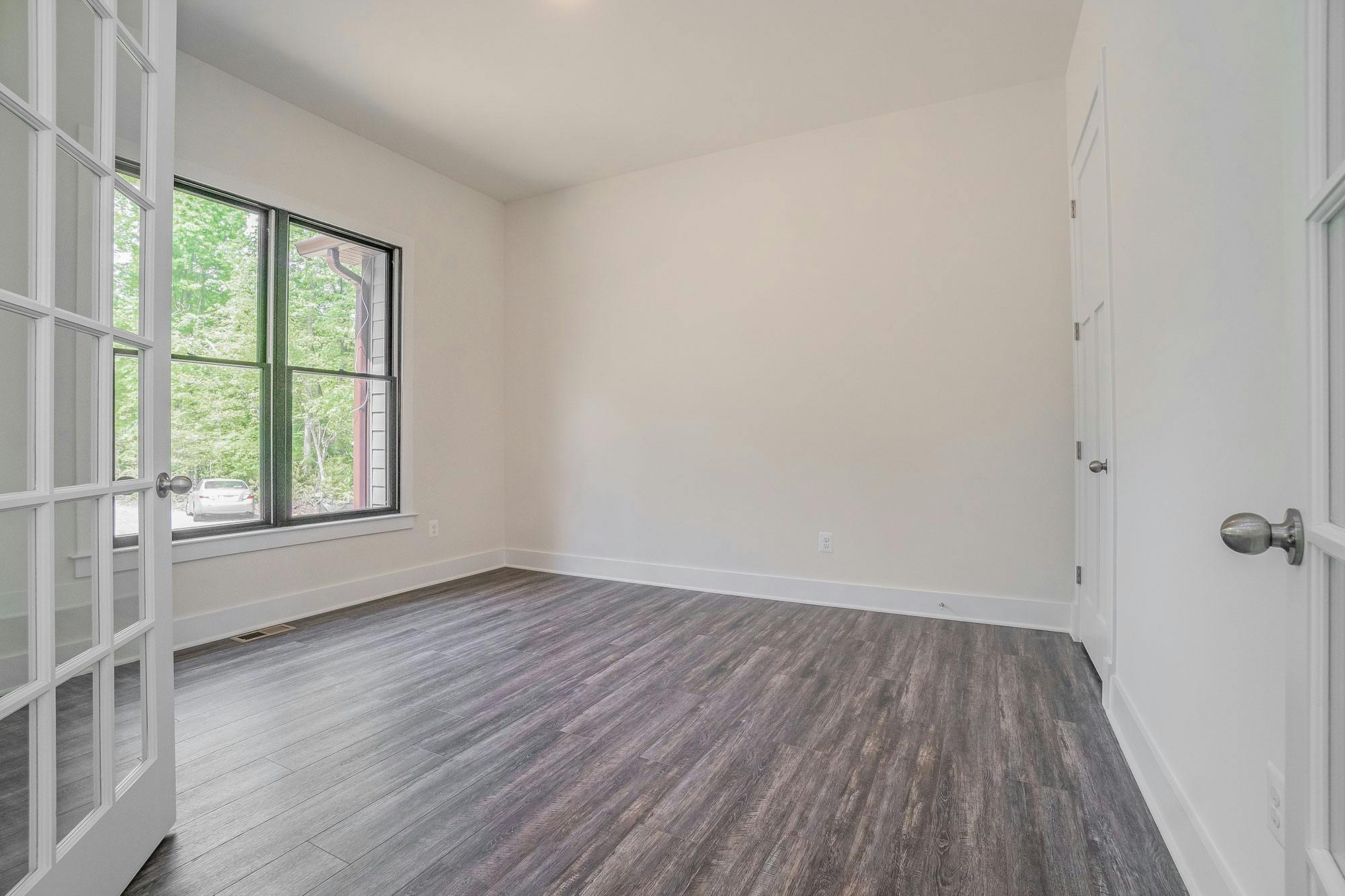 Photo Gallery Image 50