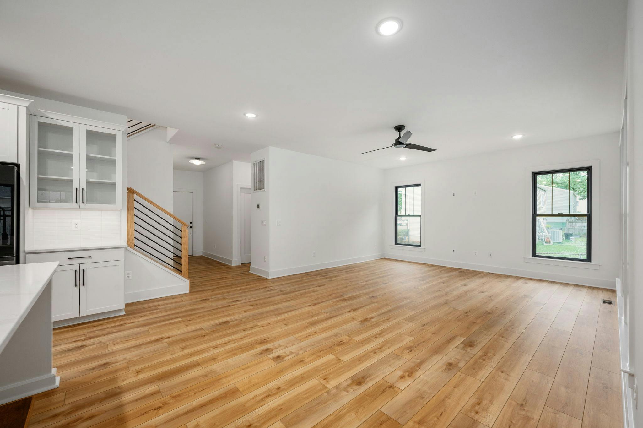 Photo Gallery Image 39