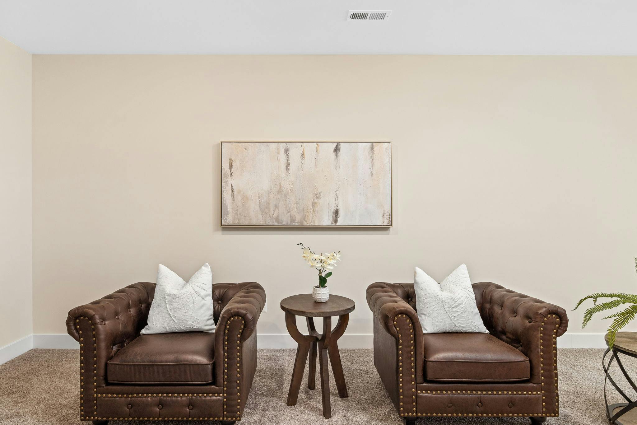 Photo Gallery Image 30