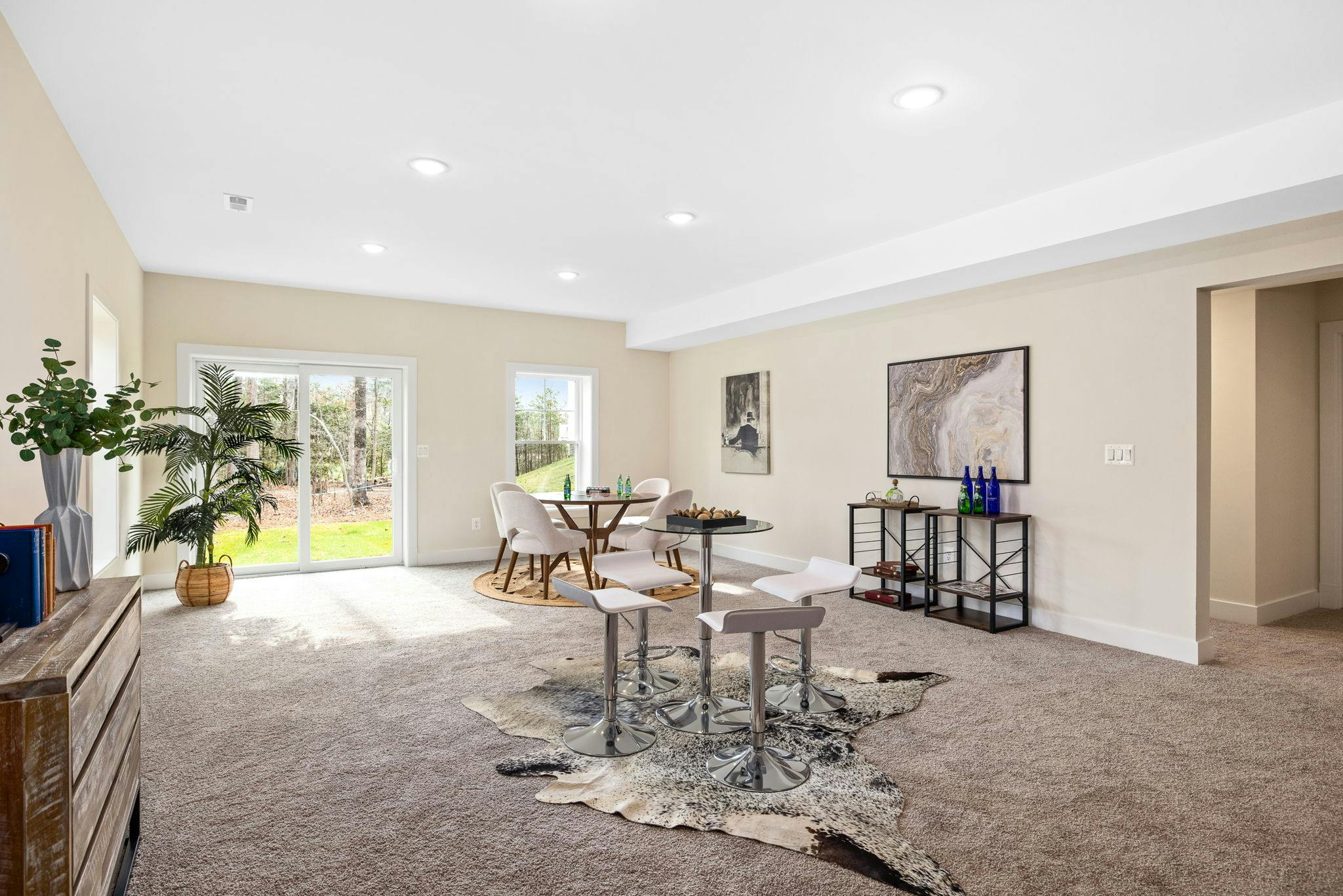 Photo Gallery Image 28