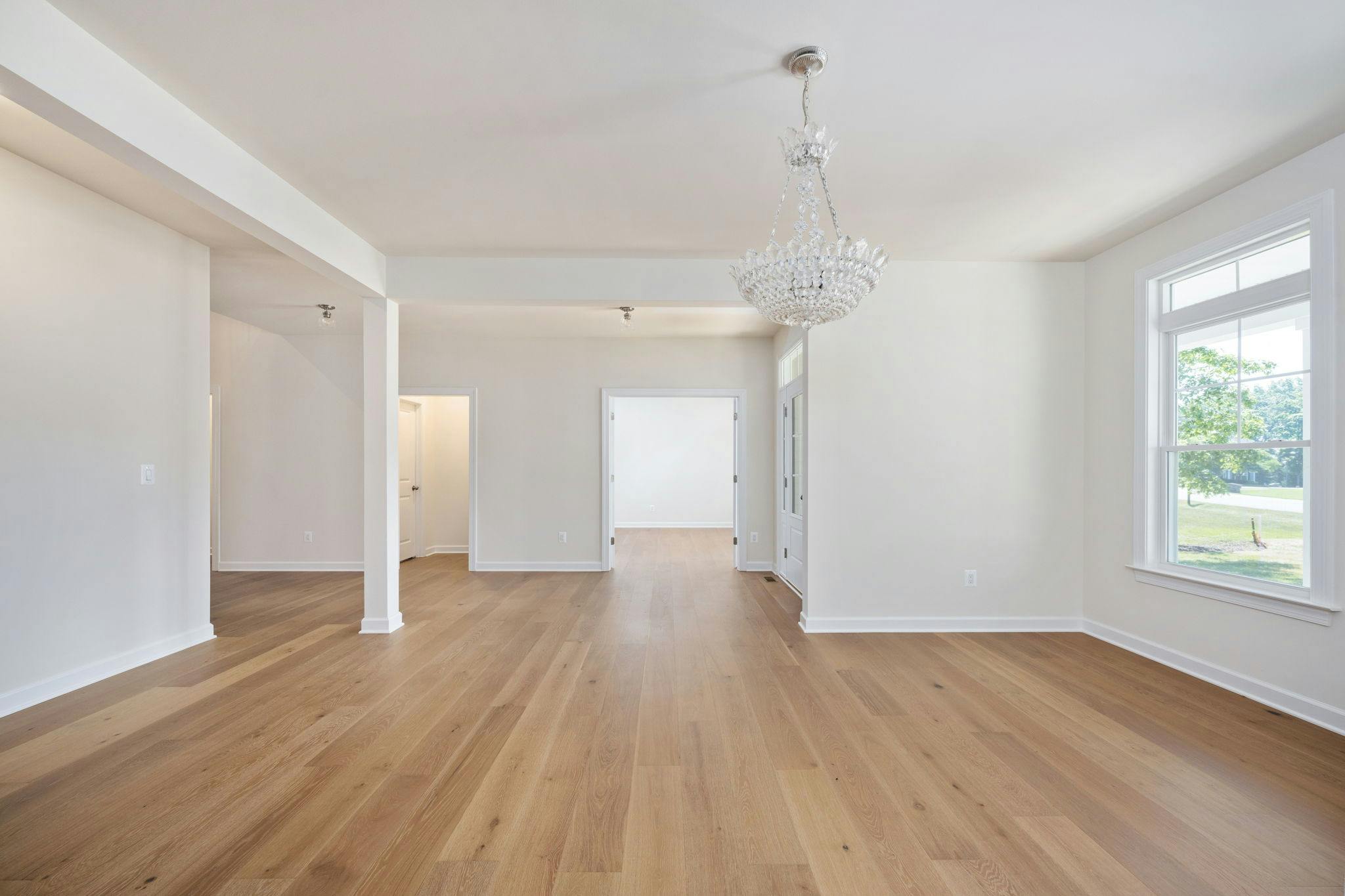 Photo Gallery Image 12