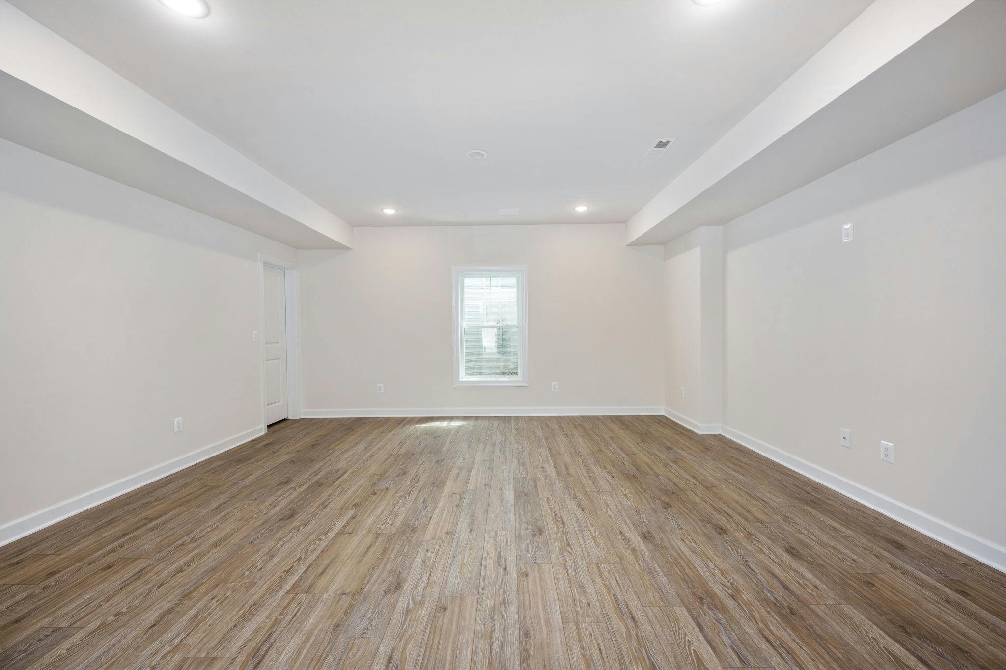 Photo Gallery Image 6