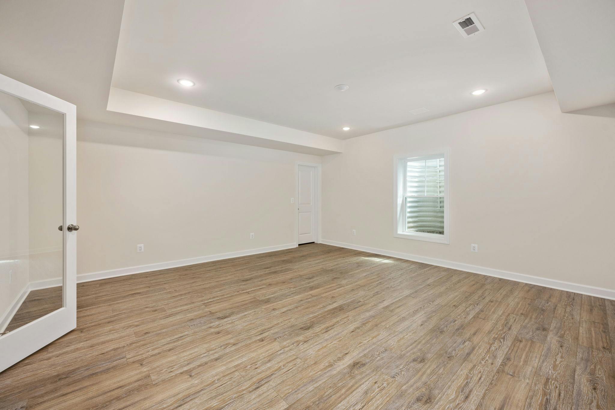 Photo Gallery Image 3